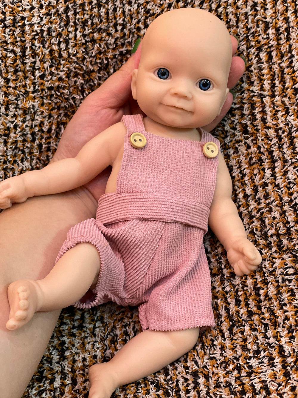 Unpainted Reborn Baby 11 Inch Delicate Design Full Body Silicone Closed/Opened Eyes Bonecas