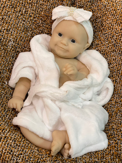 20 Inch Chubby Maddie Unpainted Full Solid Silicone Reborn Baby Delicate Design With Vivid Skin Details