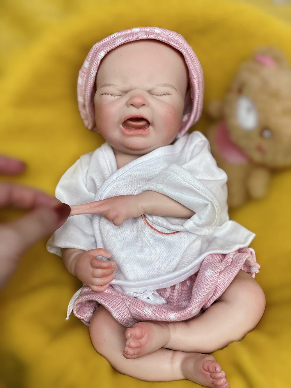 13 Inch Asleep Baby Girl Hand-painted 3D Skin Silicone Doll With Soft Touch Feeling