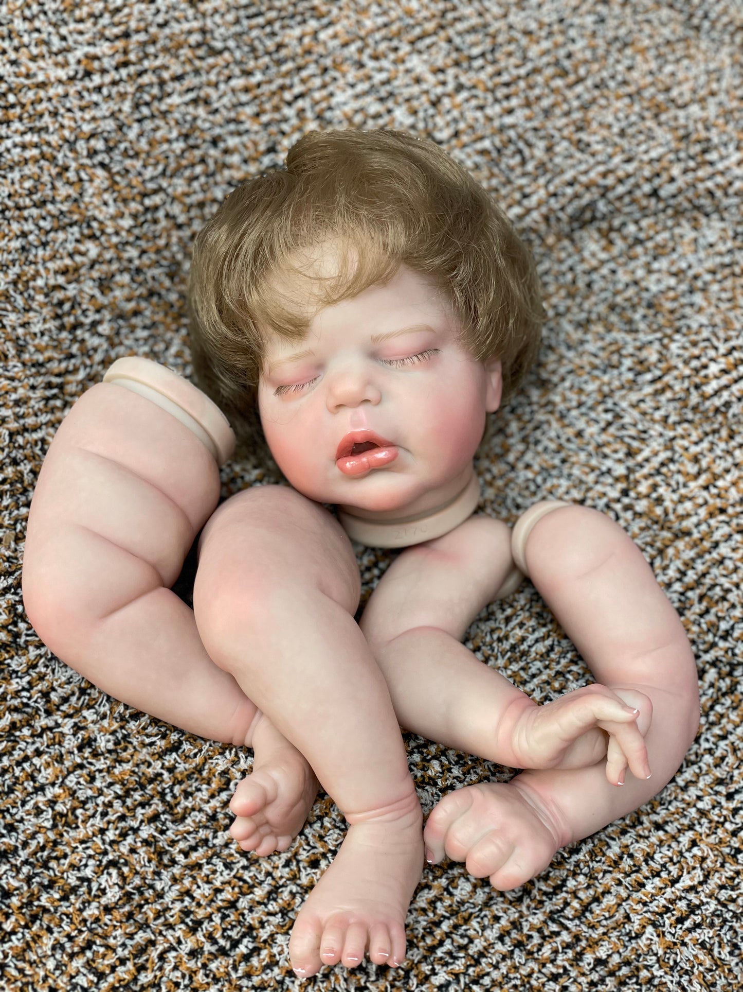 18-20 Asleep Reborn Baby Kits Handmade Realistic Newborn Doll Unassamebled Parts For Children's Playing