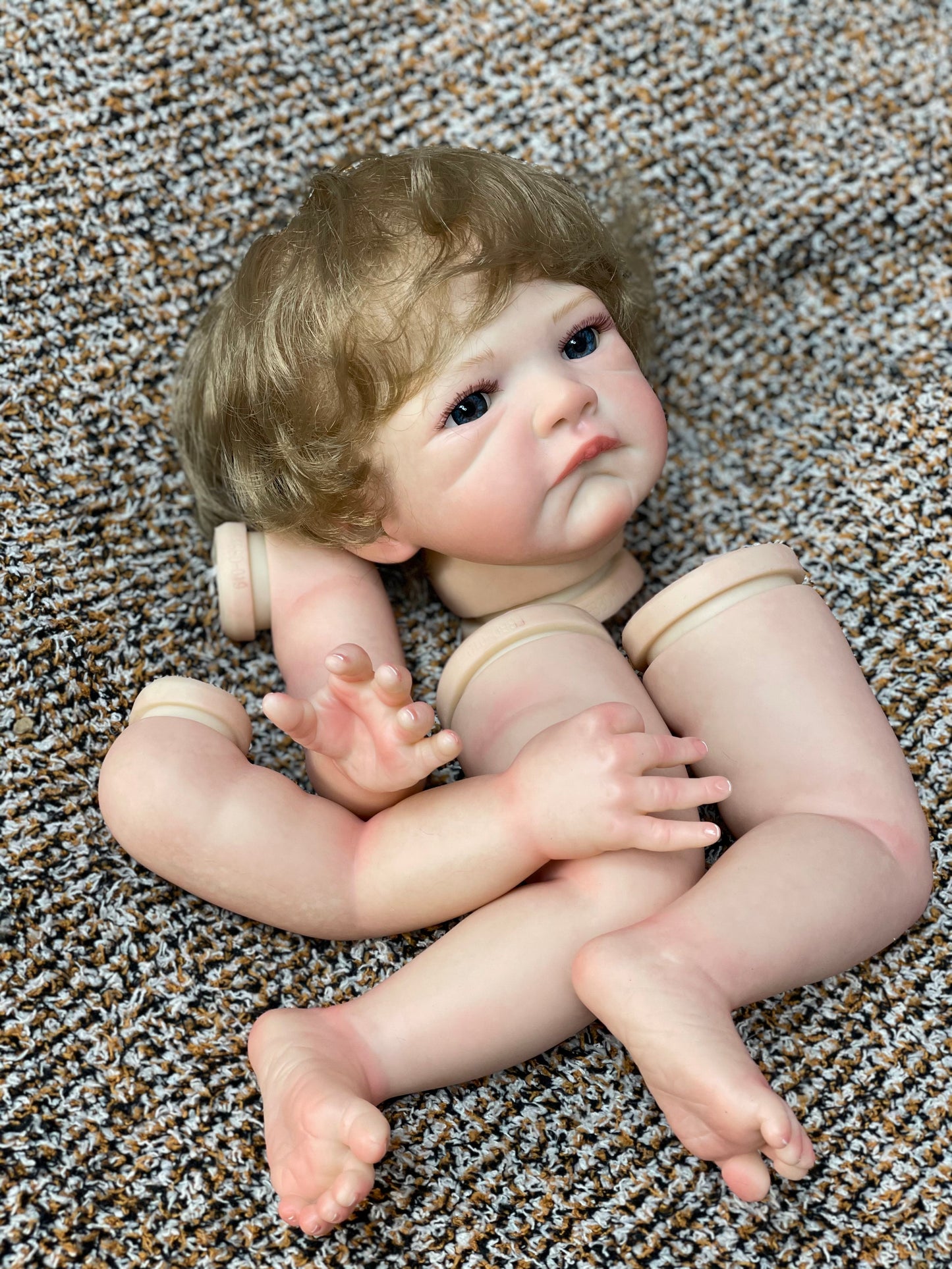 Sweet Baby Toddler 18-20 Inch Unassembled Reborn Kits Hand-detailed Lifelike Facial Features