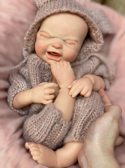 18 Inch Lovely Reborn Baby Dolls Full Body Silicone With Soft Touch Feeling Hand-painted Facial Details For Collecting And Playing