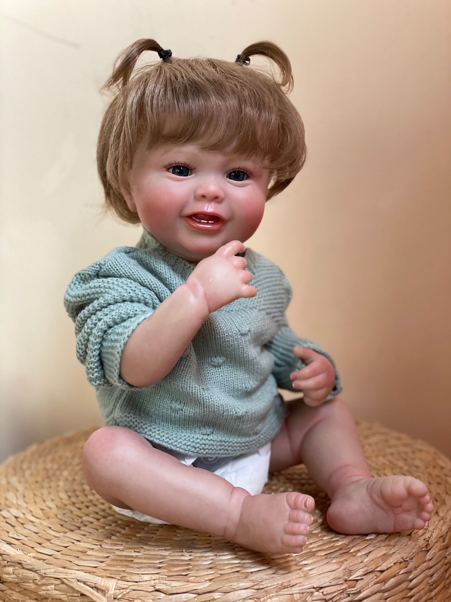 Smiling Reborn Bebe Kodi Full Body Vinyl Hand-detailed 3D Skin Texture With Visible Veins For Families' Gift