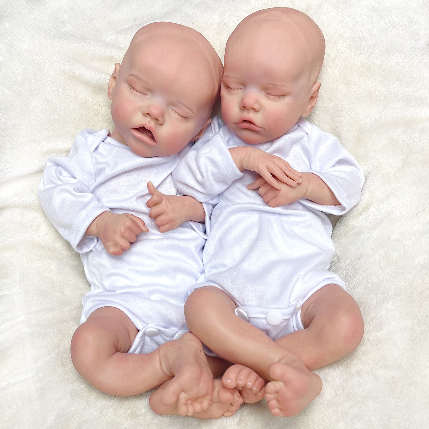 43CM Full Body Soft Solid Silicone Twins Bebe Reborn Girl 3D Painted Lifelike Real Dolls Boneca Reborn