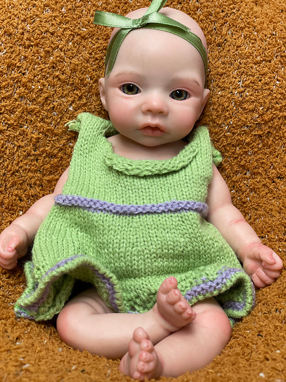 11 Inch Attractive Mini Size Reborn Doll Full Body Silicone With Hand-painted Skin